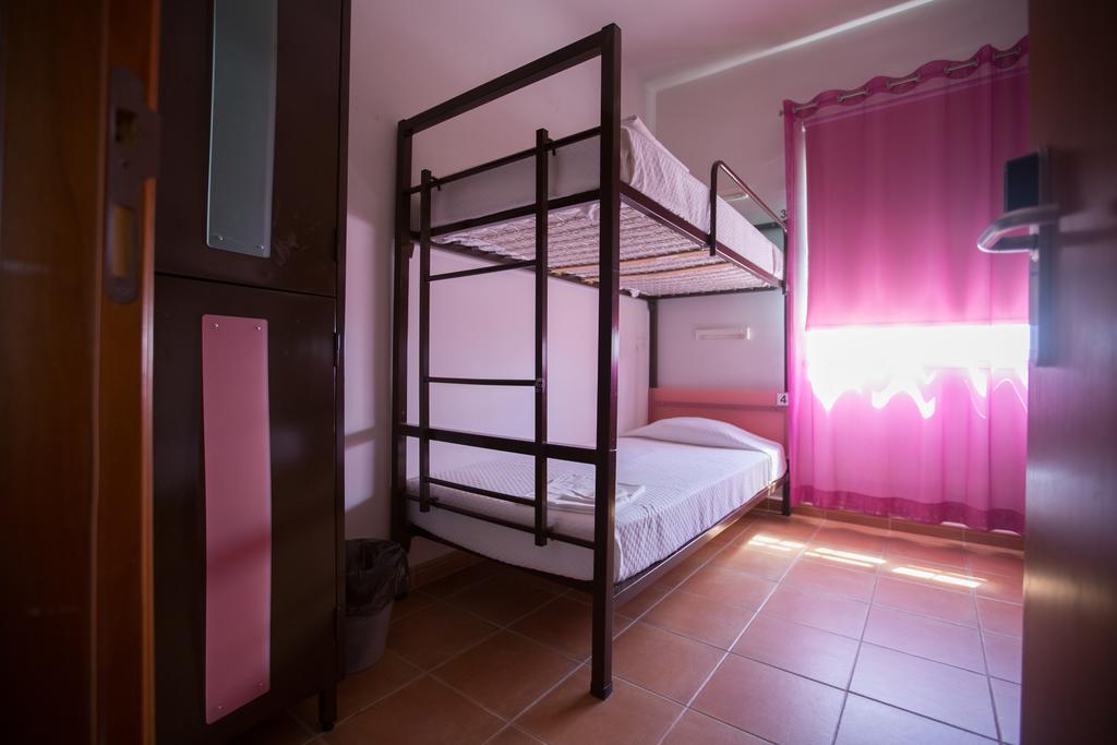 Hi Portimao - Pousada De Juventude Room photo