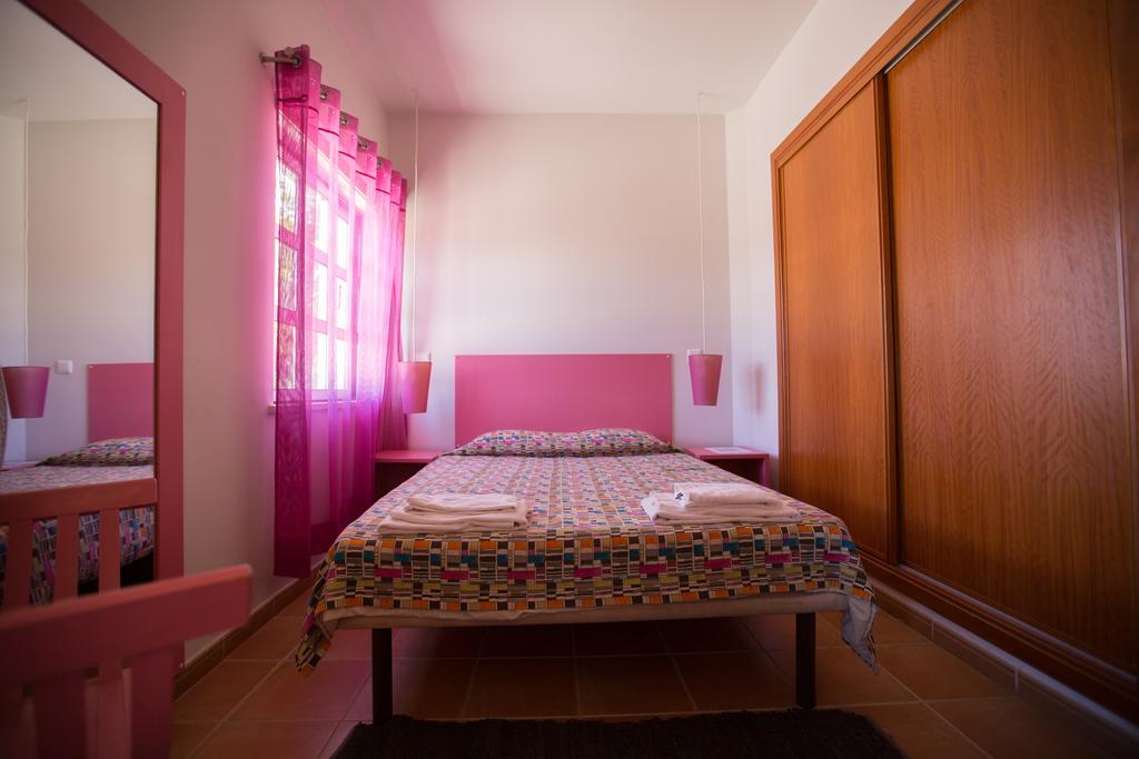 Hi Portimao - Pousada De Juventude Room photo