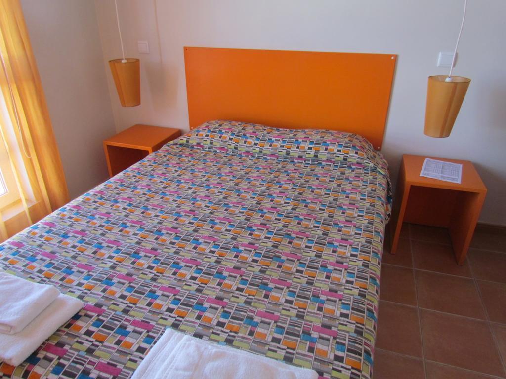 Hi Portimao - Pousada De Juventude Room photo