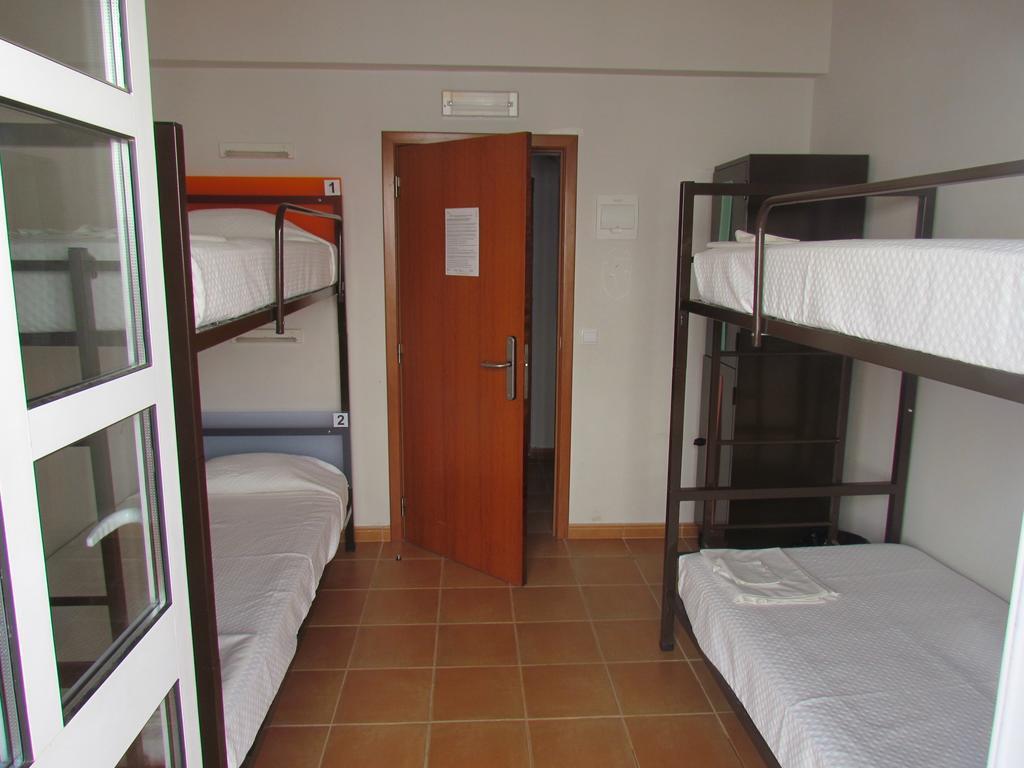 Hi Portimao - Pousada De Juventude Room photo